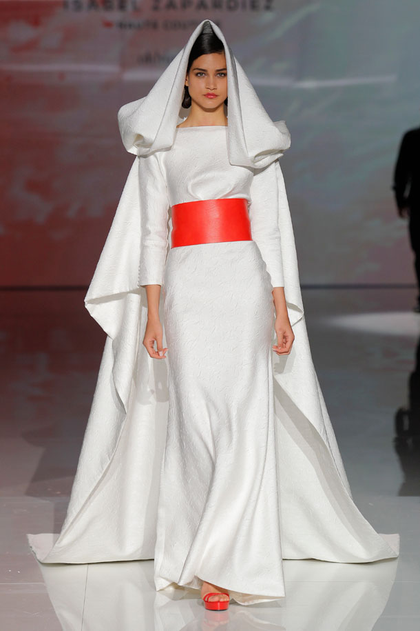 ilovebrides.pt Isabel Zapardiez 2018 Barcelona Bridal Fashion Week 2017